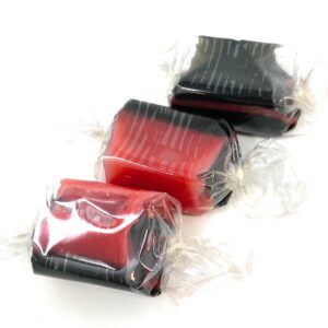 Kolafabrikens Raspberry Salt Licorice Caramel – Sweden